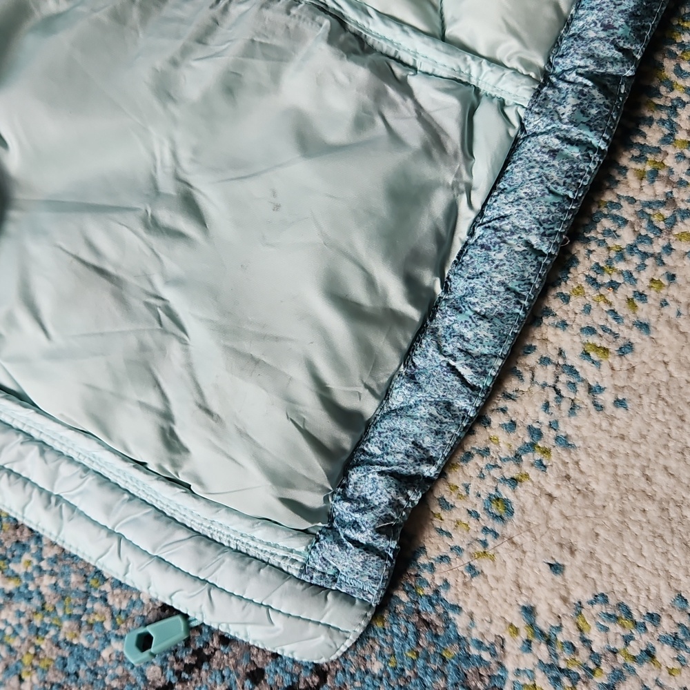 Mountain hardwear down insulated jacket (0726) - Picture 7 of 8
